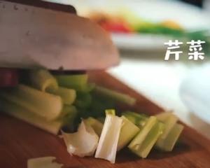 牛肉这样炒，我可以吃下五碗饭的做法 步骤12