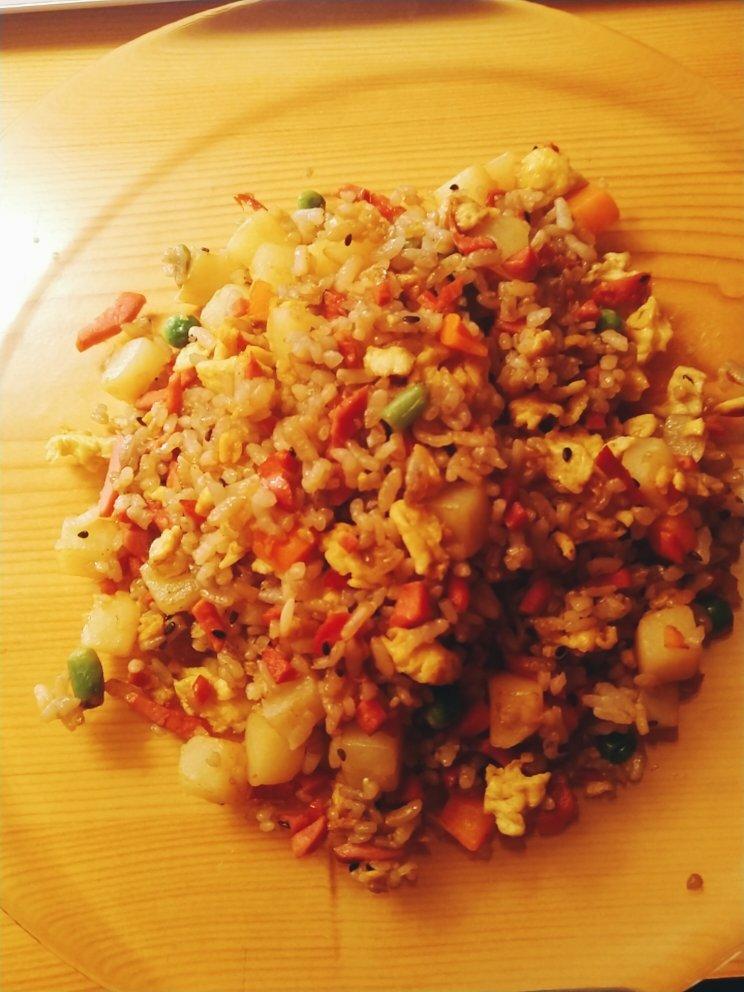 好吃到停不下来的酱油蛋炒饭