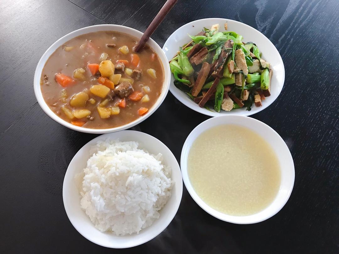 咖喱牛肉土豆