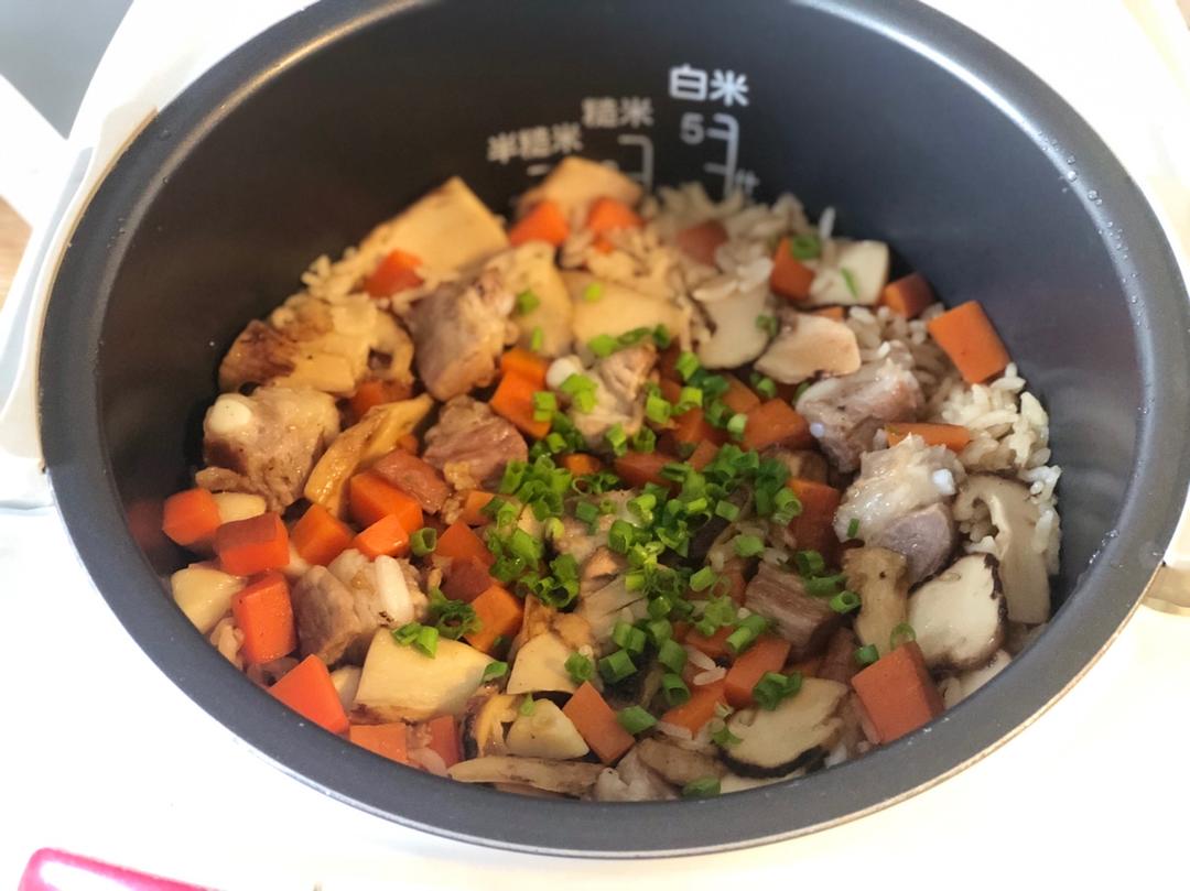 松茸焖饭