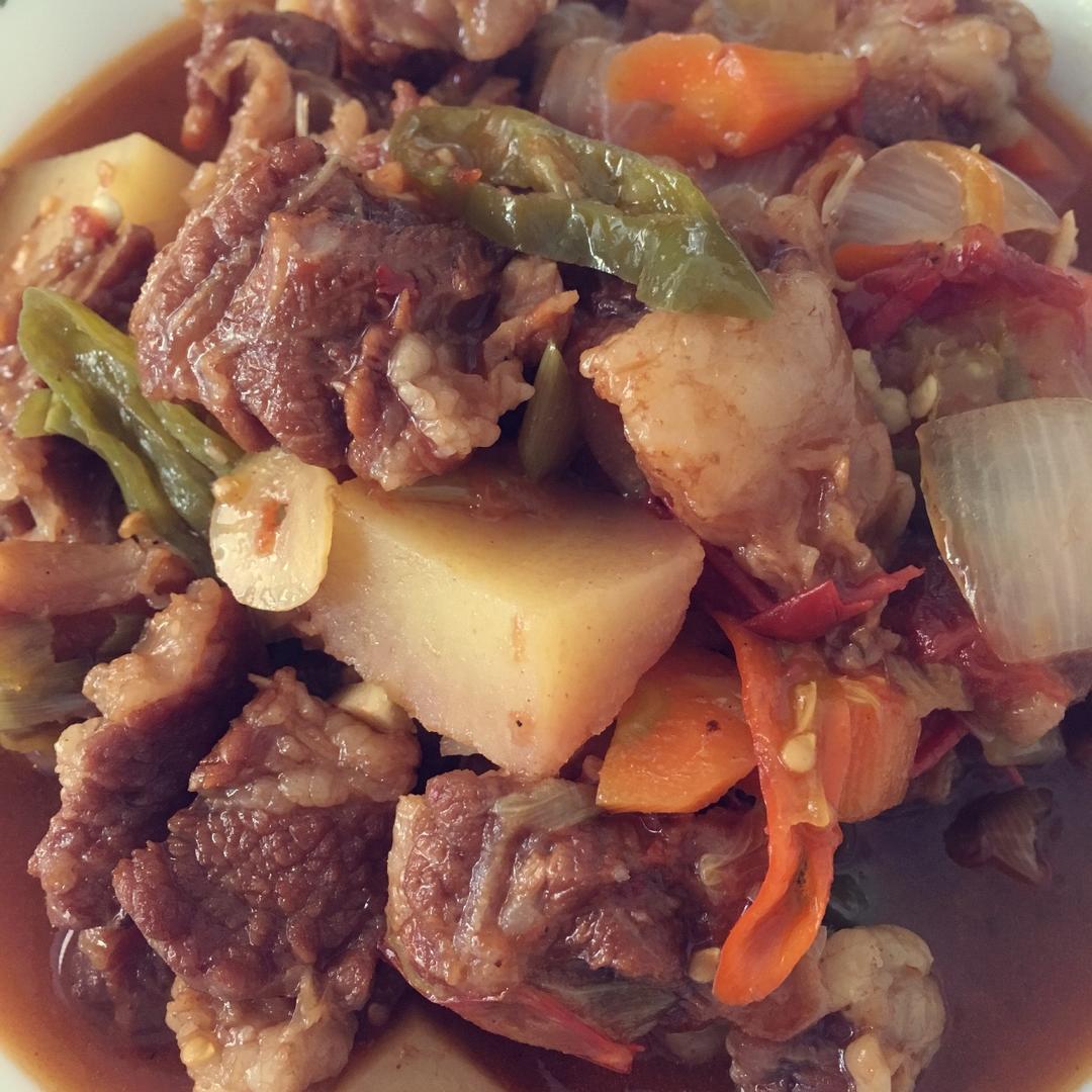 土豆炖牛肉