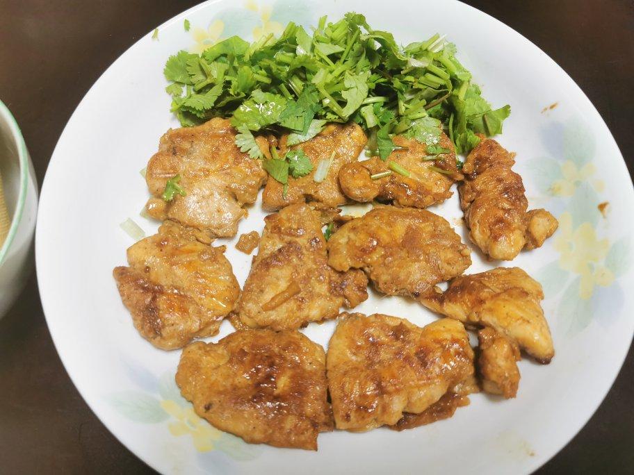 【嫩煎鸡胸肉】