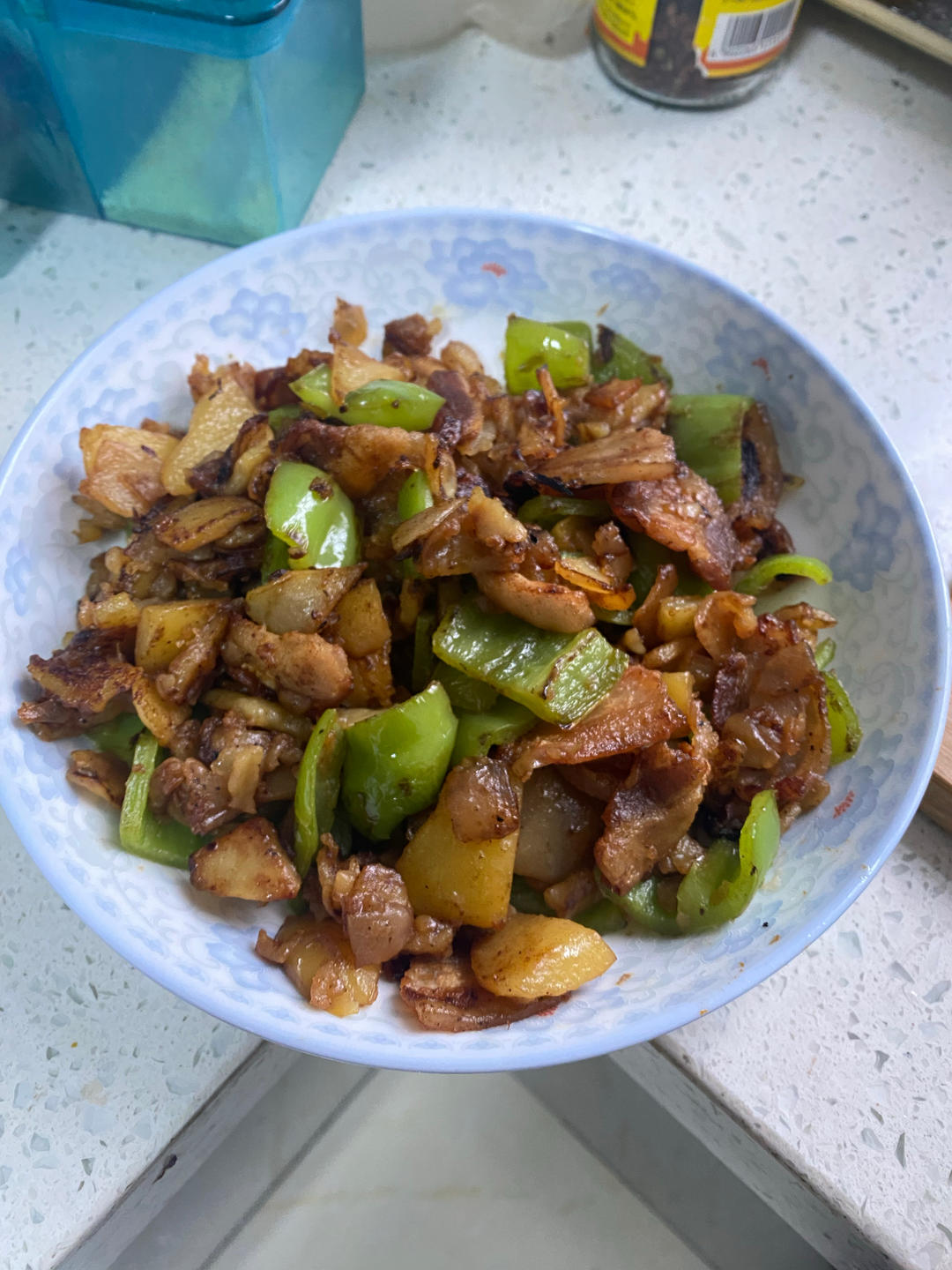 五花肉干煎土豆