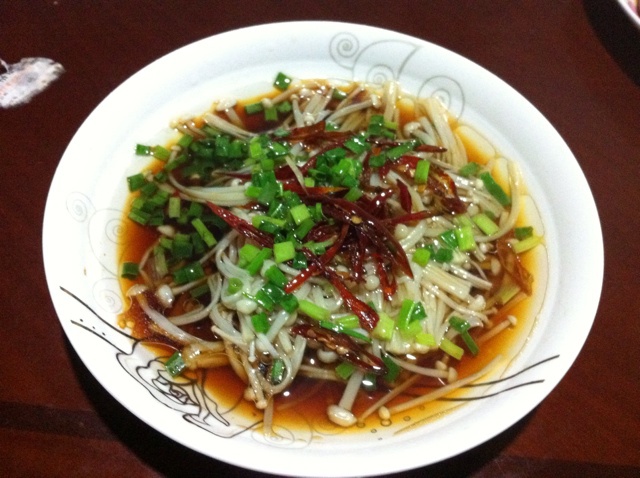蒜蓉蒸金针菇