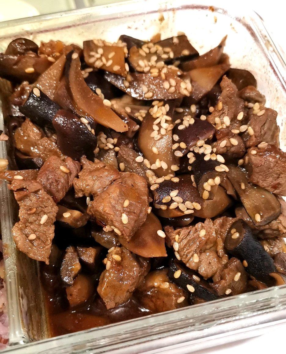 鸡枞菌牛肉粒