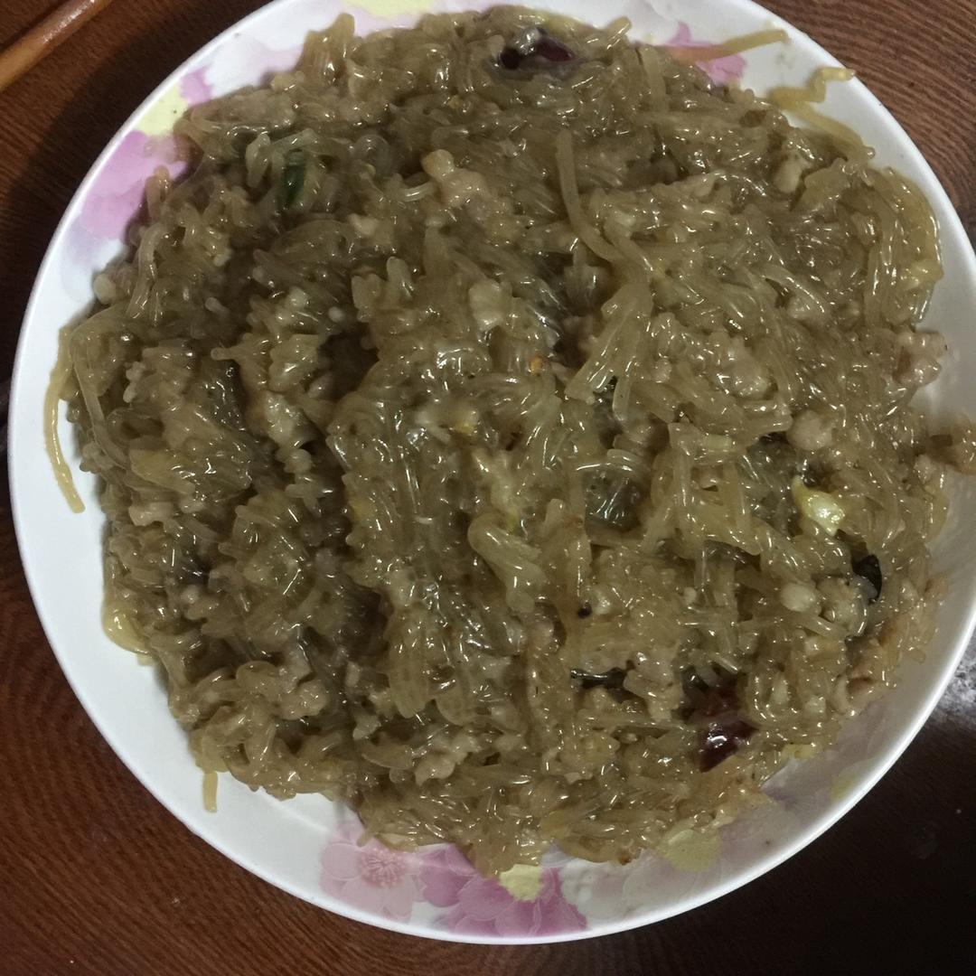 蚂蚁上树