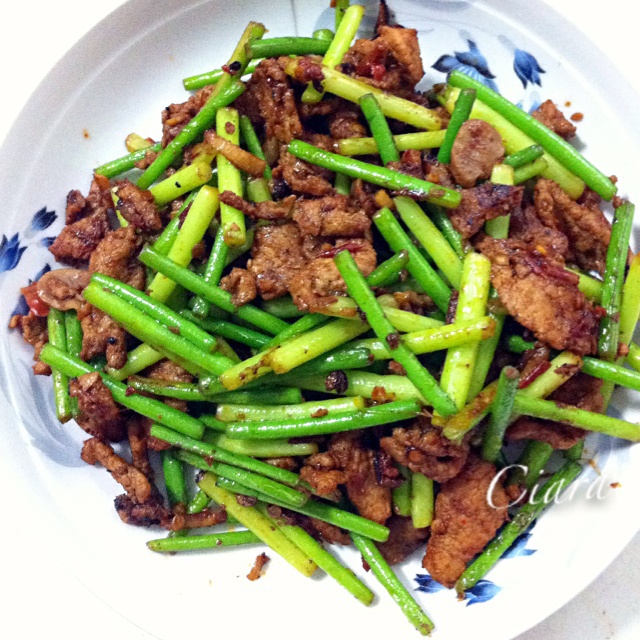 蒜薹炒肉丝