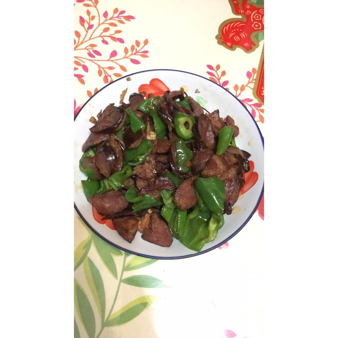 家常菜之辣椒炒熏肉