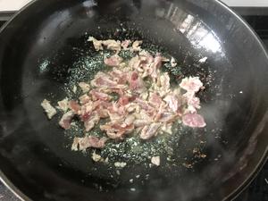 榨菜炒肉丝的做法 步骤2