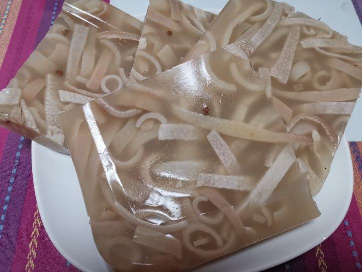 水晶猪皮冻 超简单