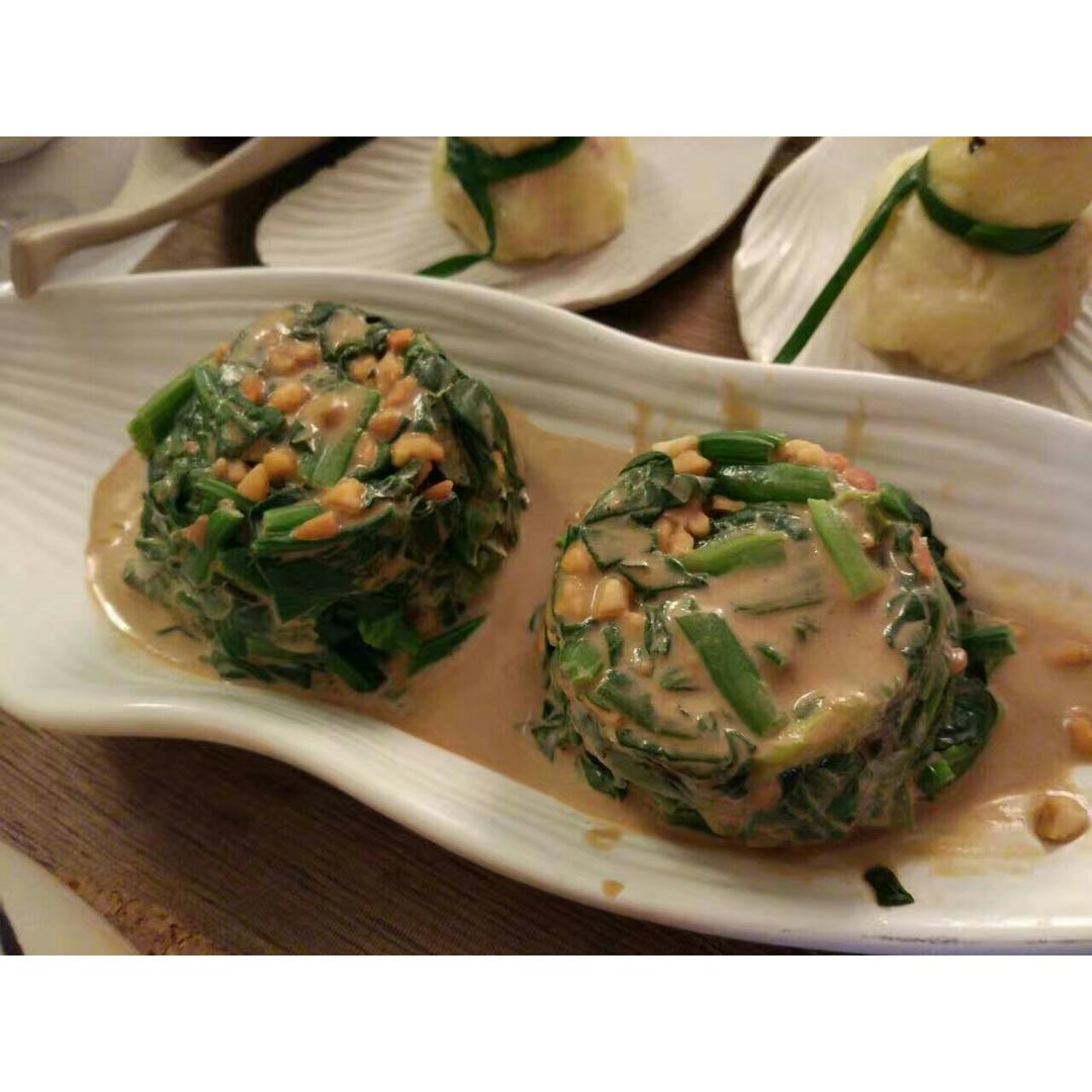 麻酱拌花生菠菜
