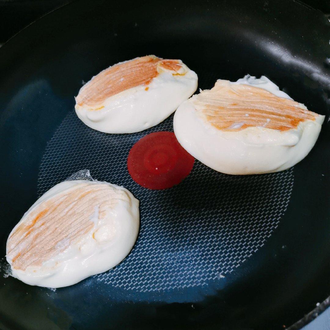 不用烤箱 15分钟无油低糖的舒芙蕾蛋糕松饼 🥞 蓬松绵软