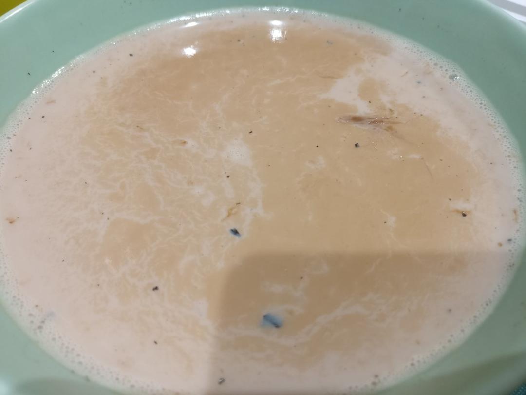 浓浓的锅煮奶茶