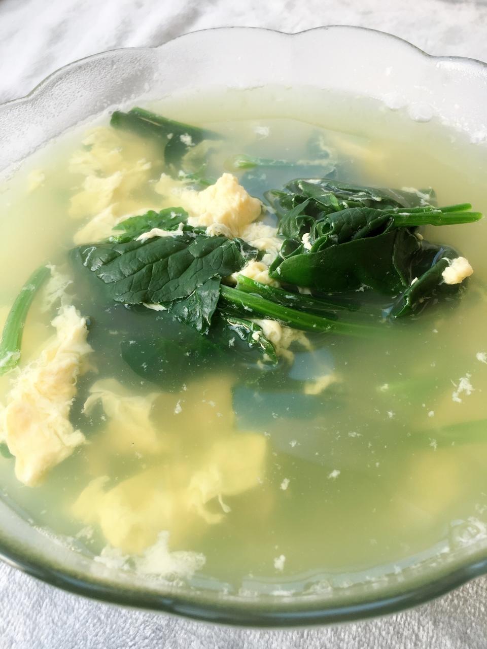 菠菜鸡蛋汤