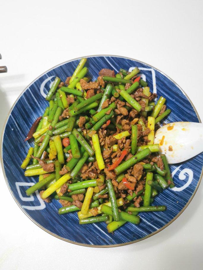 超下饭的蒜苔炒肉末