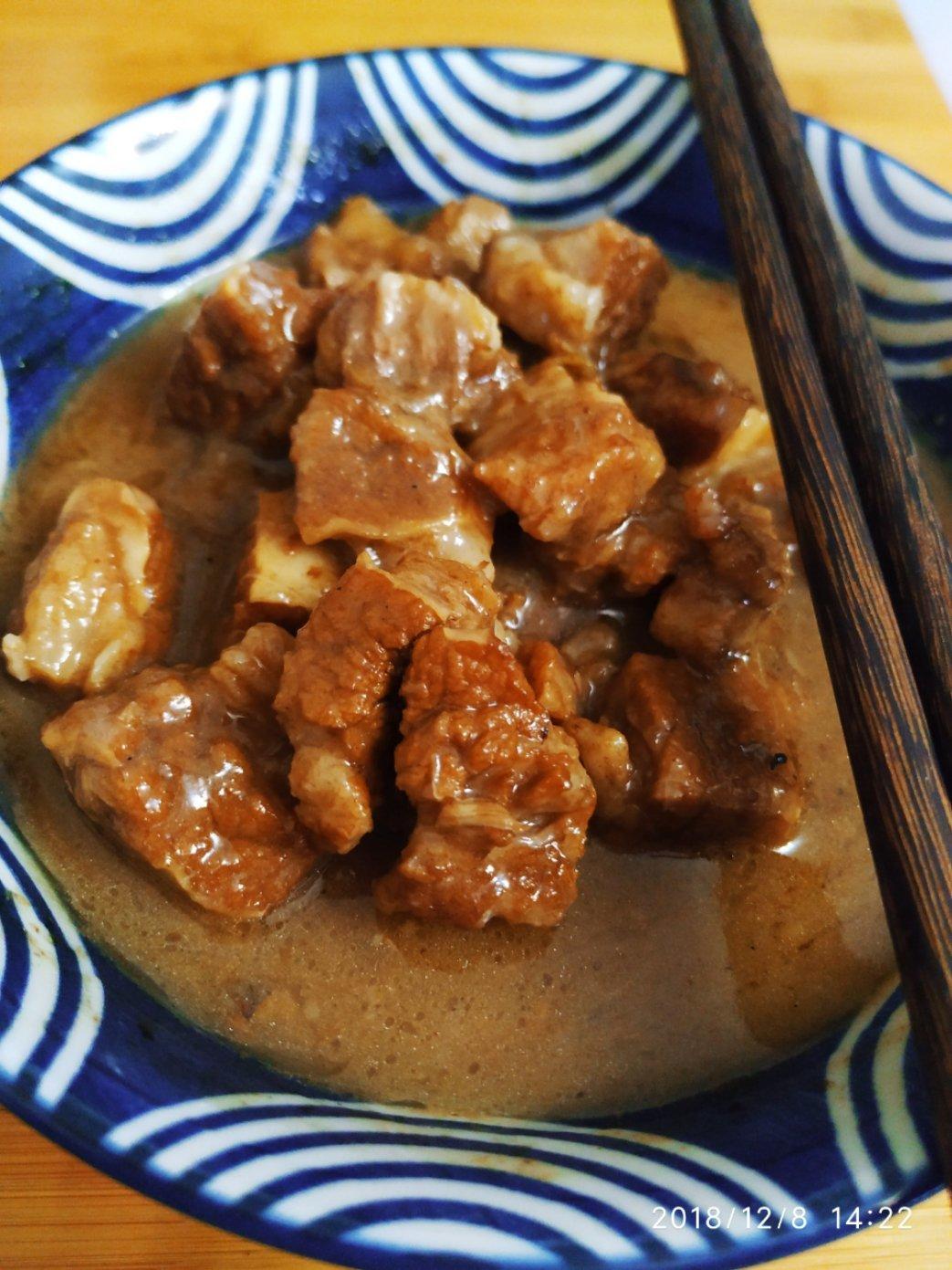 炖牛肉