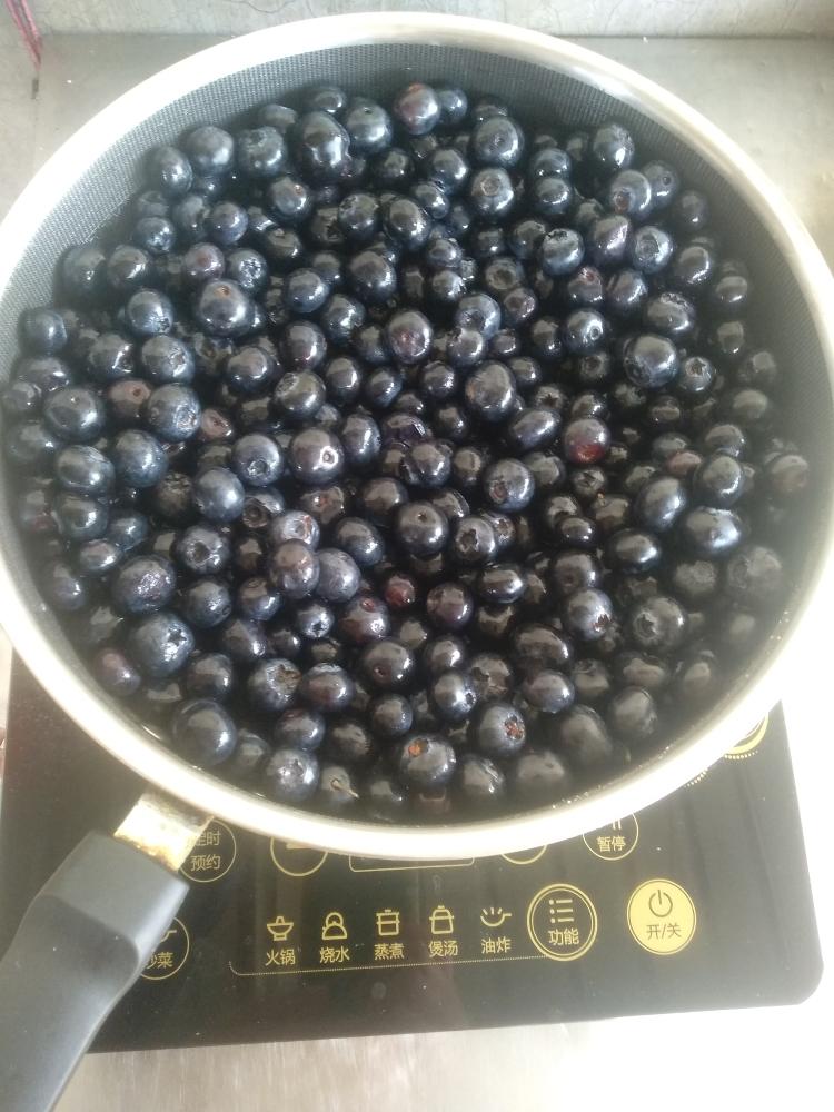 蓝莓果酱