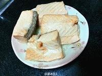 面包机版三文鱼松的做法 步骤2
