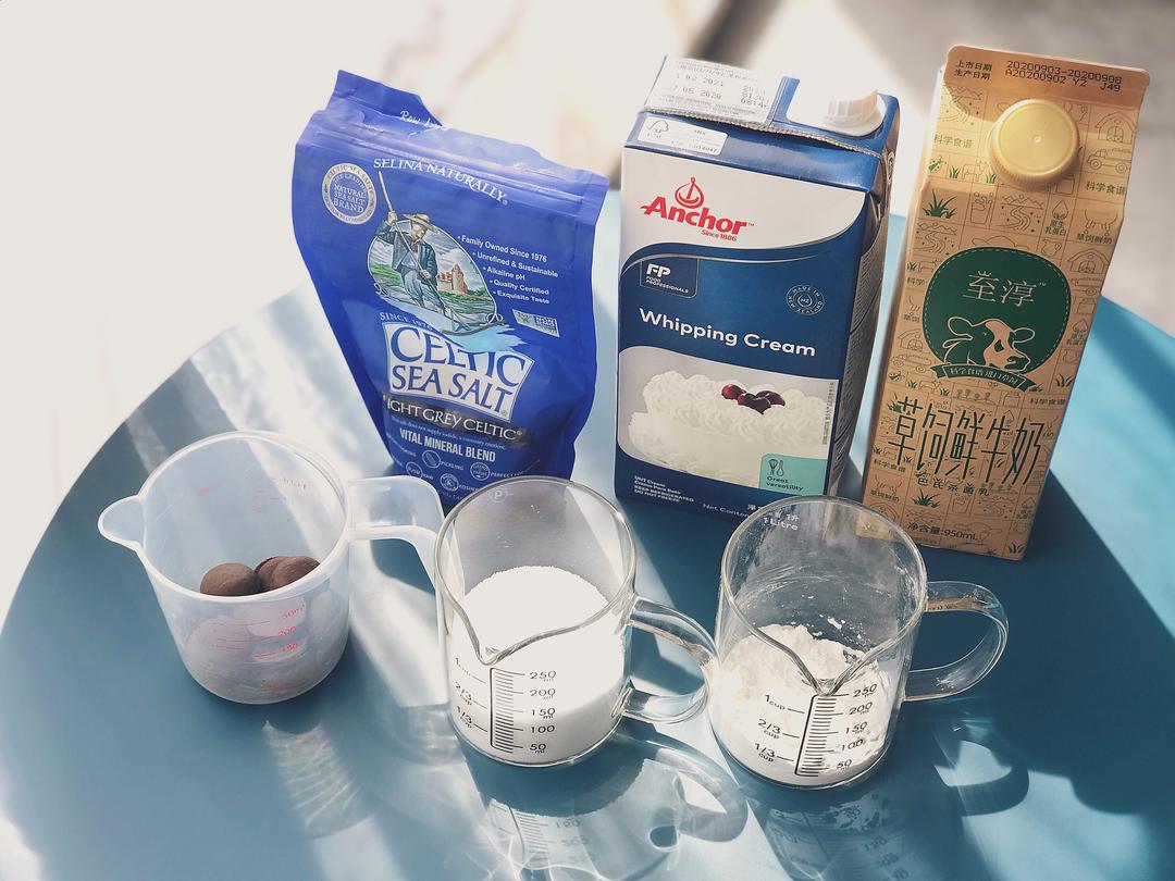 纯奶手撕吐司的做法 步骤1
