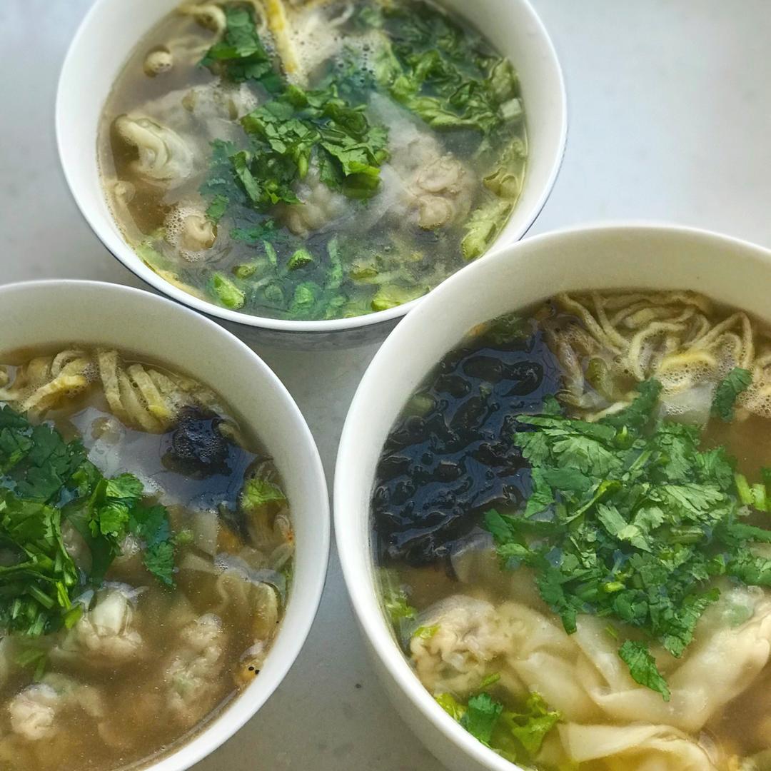 鸡汤馄饨（附鸡汤做法）