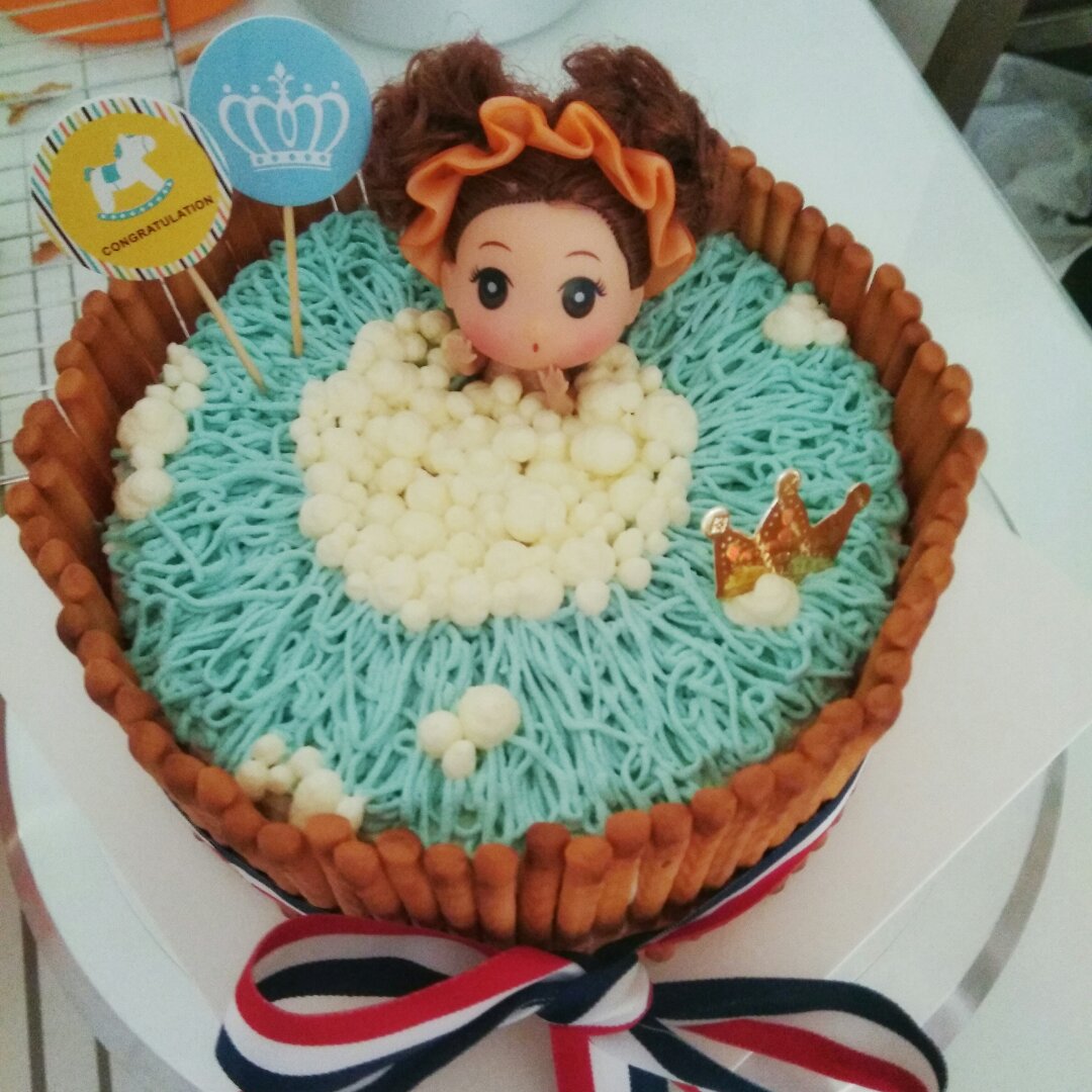 泡澡娃娃生日蛋糕（8寸）