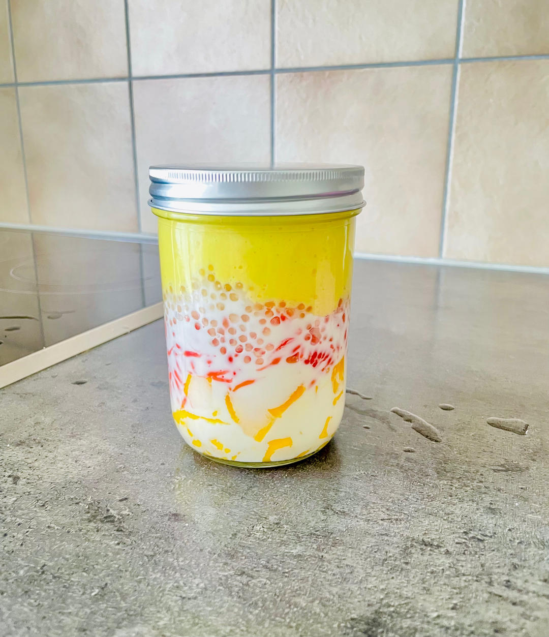 港式甜品——杨枝甘露(芒果西米露)附芒果花切法