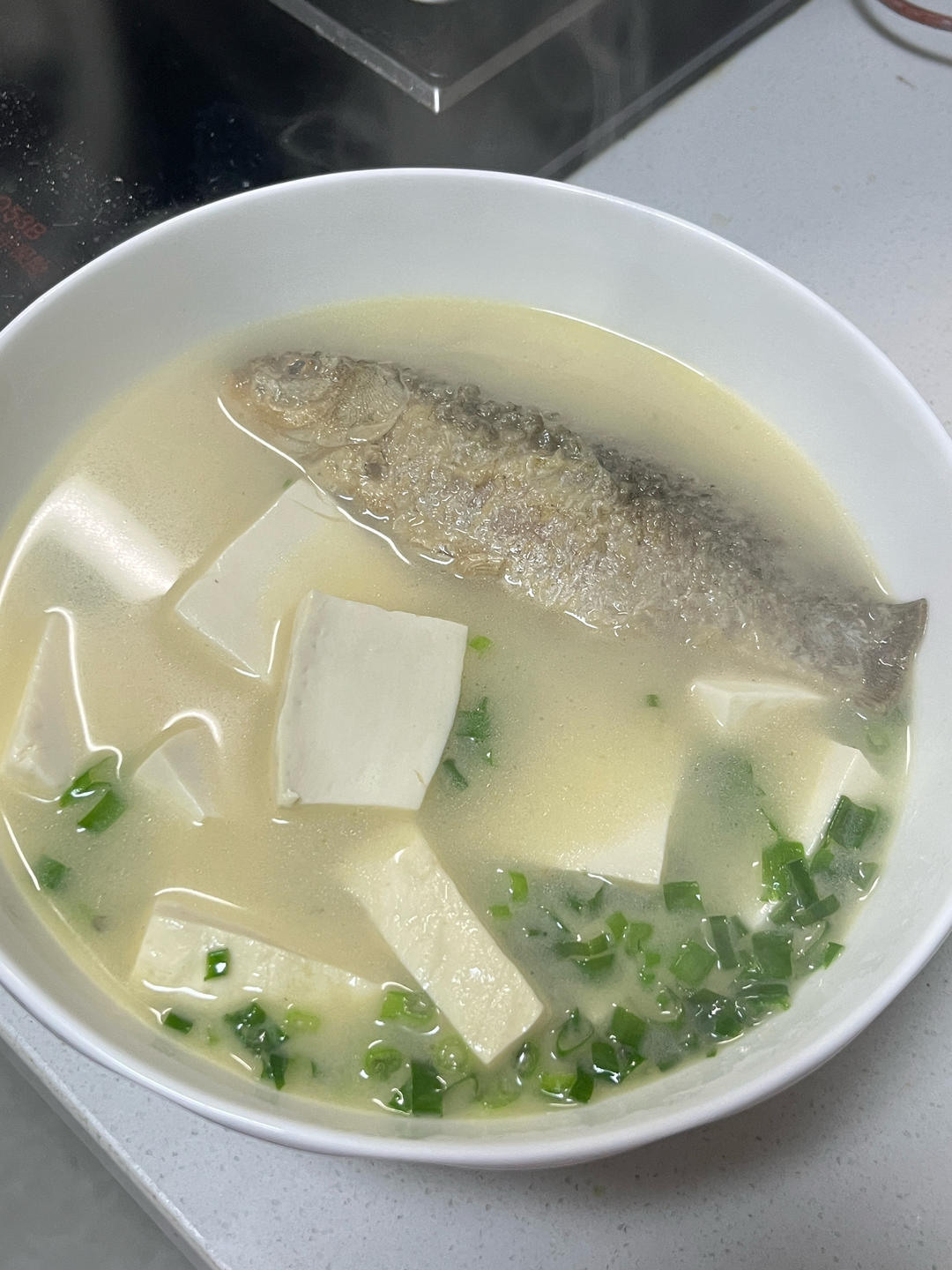 厨师长教你：“鲫鱼豆腐汤”的家常做法，满满的烹饪原理