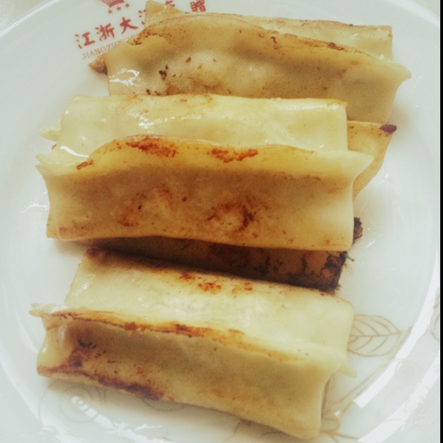 牛肉锅贴