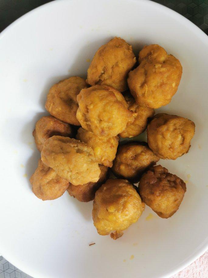 豆腐炸肉丸子