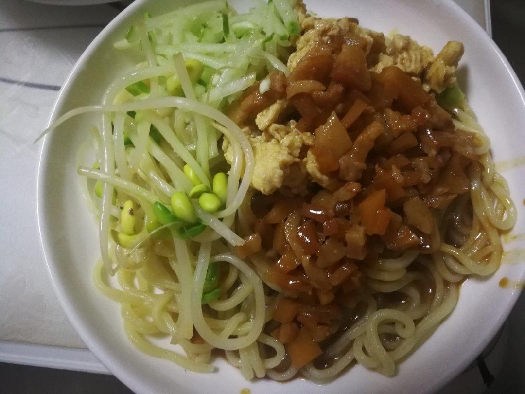炸酱面