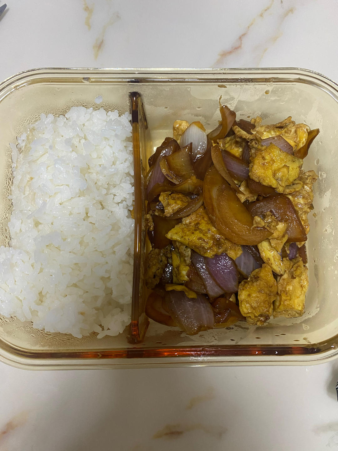 降压防癌的好食材  洋葱炒鸡蛋