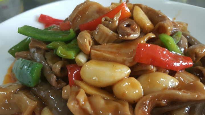 蒜籽烧肥肠的做法