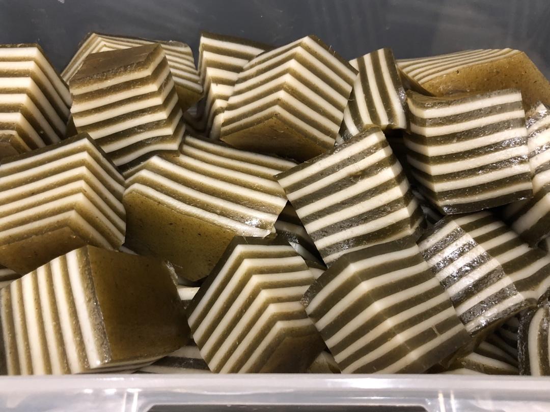 栾樨椰汁千层糕