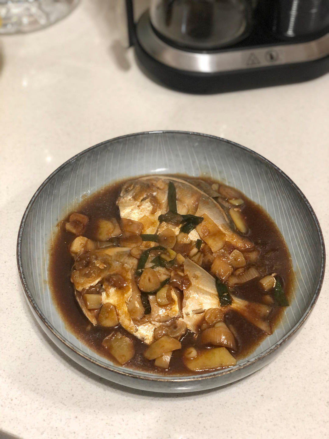 【家常菜】上海红烧鲳鱼