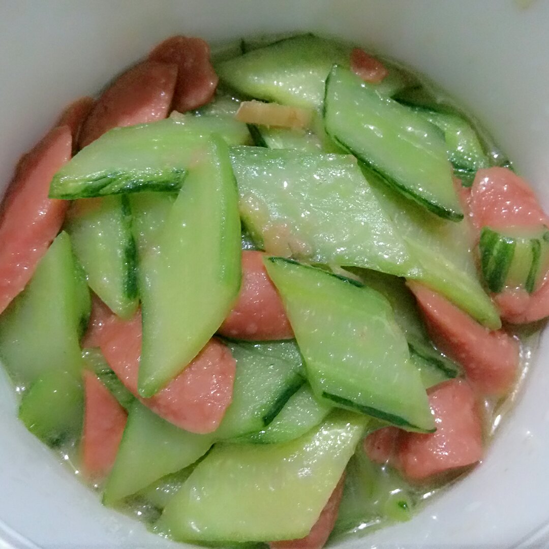 尖椒黄瓜炒香肠