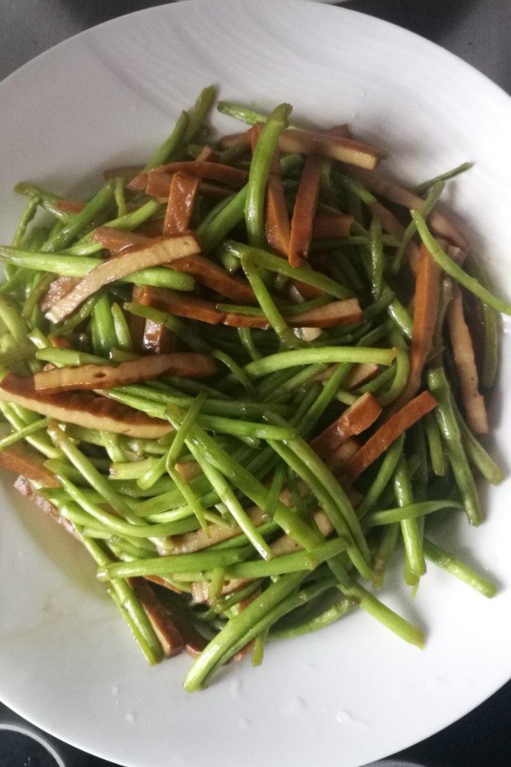 芦蒿炒香干