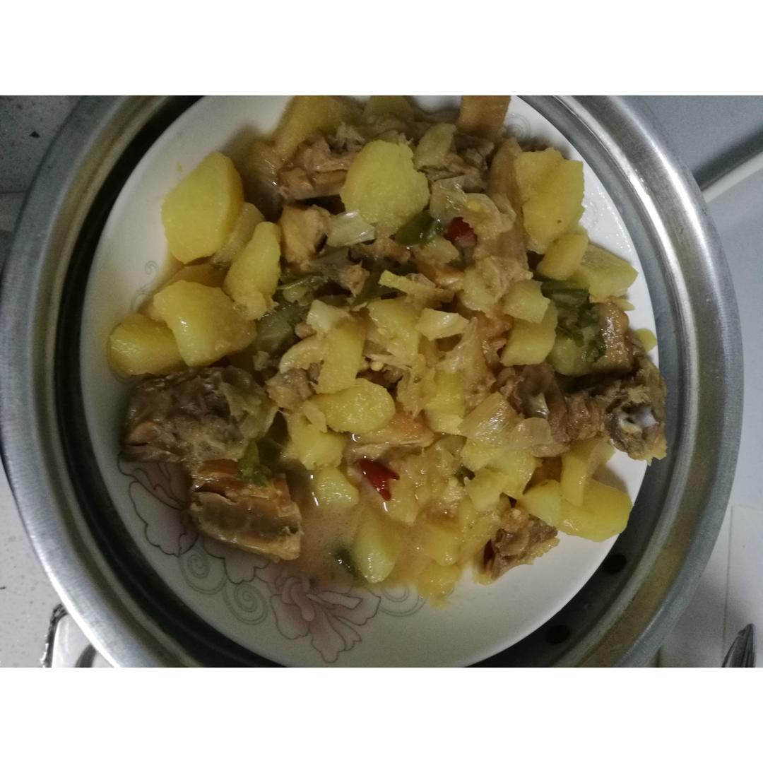 土豆烧鸡（非常下饭哦~）
