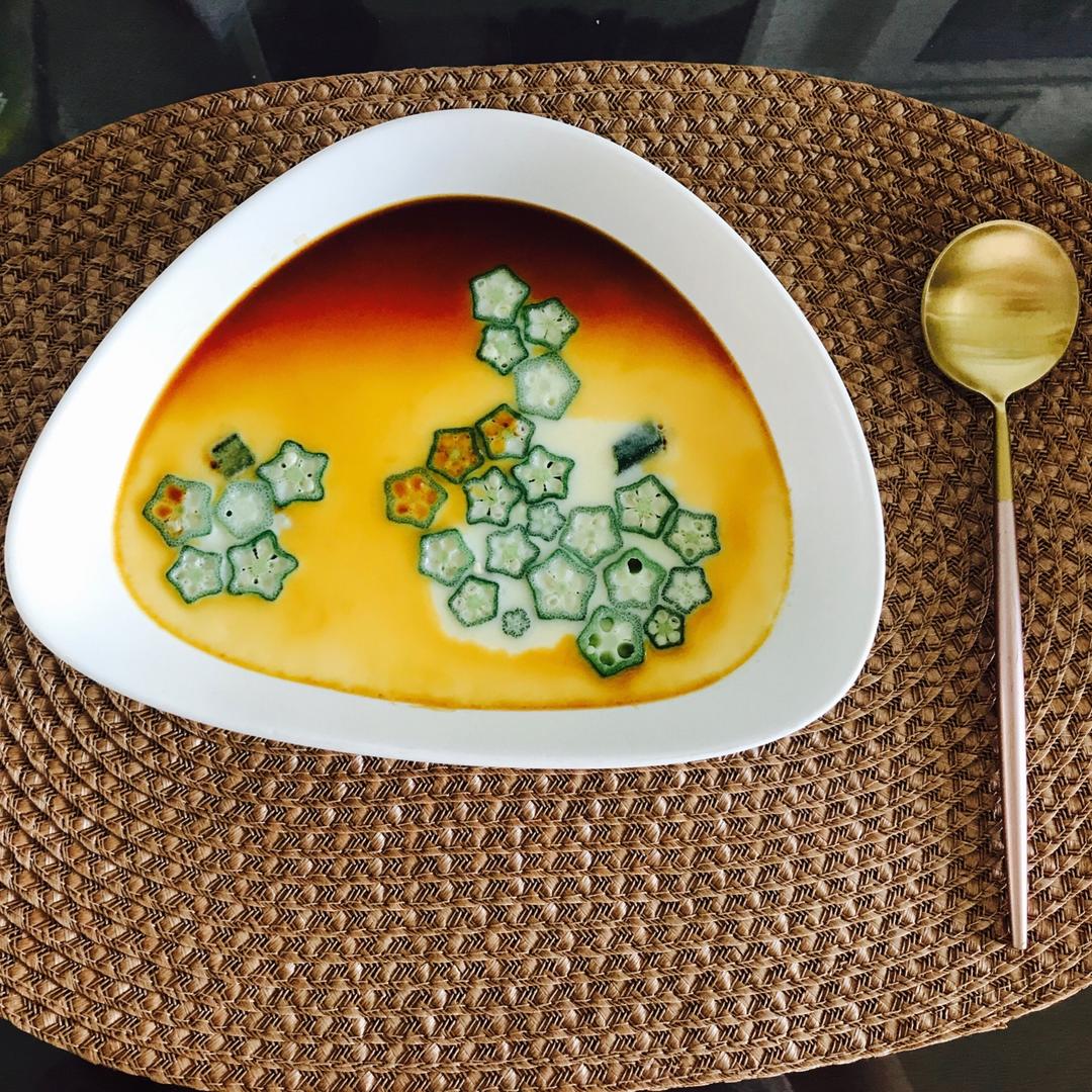 颜值控-做一朵开在碗里的花秋葵蒸水蛋