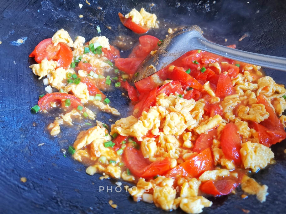 番茄炒鸡蛋（超浓的番茄味）的做法 步骤10