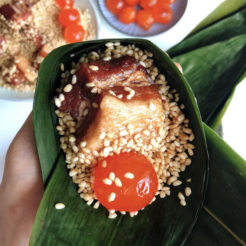咸蛋黄鲜肉粽子