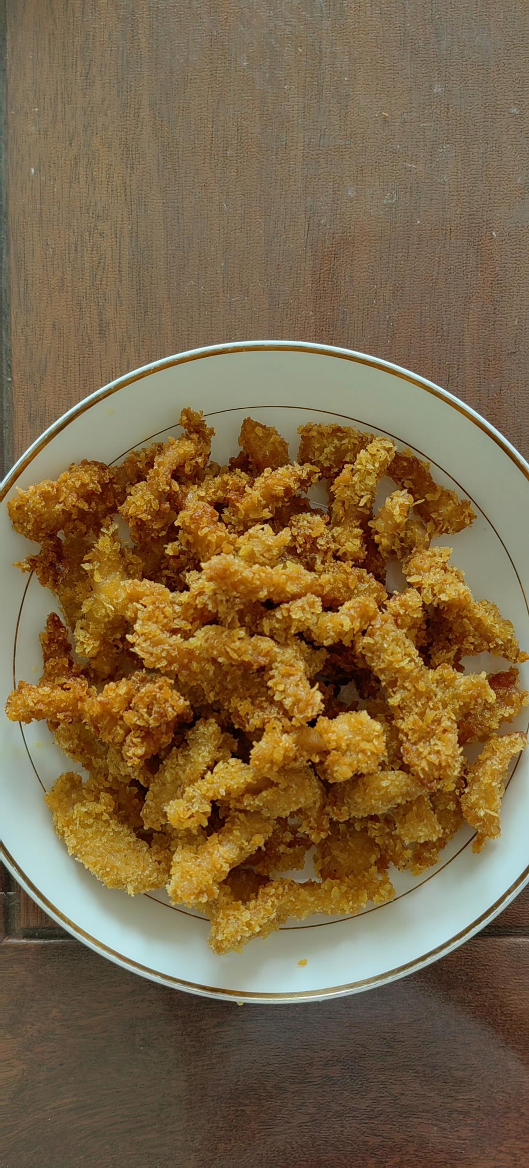 小时候路边摊的炸鸡柳🍿记忆中的香味儿😌