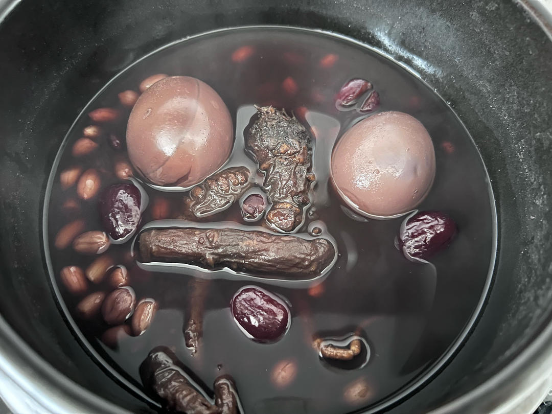 阿胶当归鸡蛋汤大姨妈汤