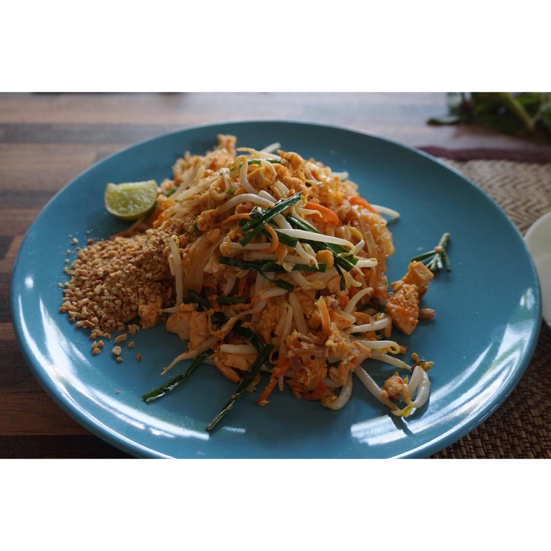 Phad Thai 泰式炒米粉 （Stir-fried Thai rice noodle）