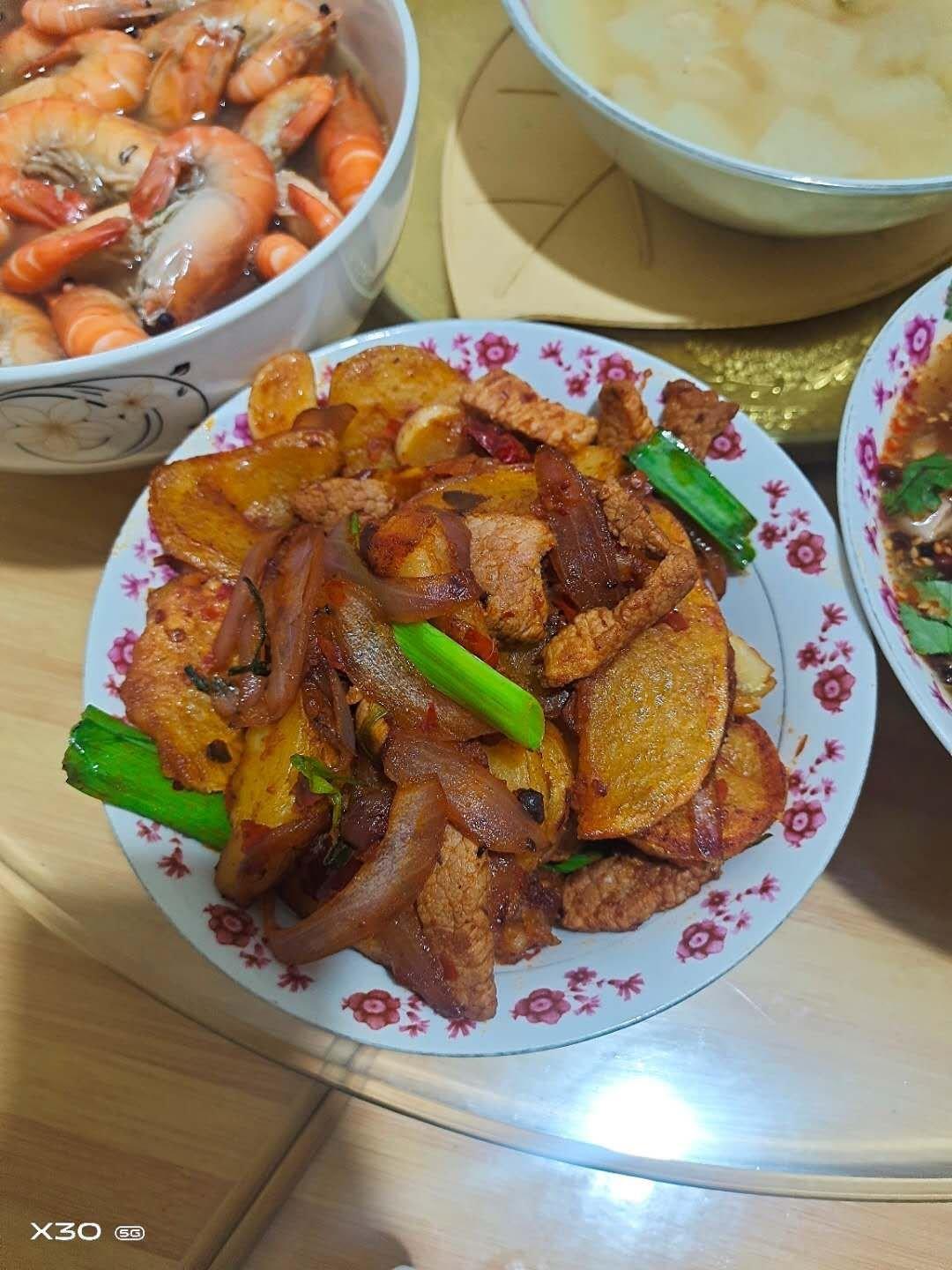 干锅土豆片