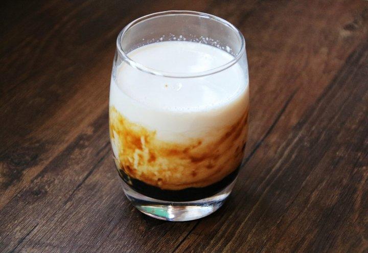 黑糖珍珠鲜奶-在家喝鹿角巷