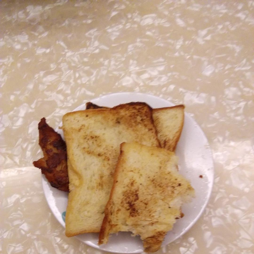 吐司这样吃--黄豆粉吐司脆