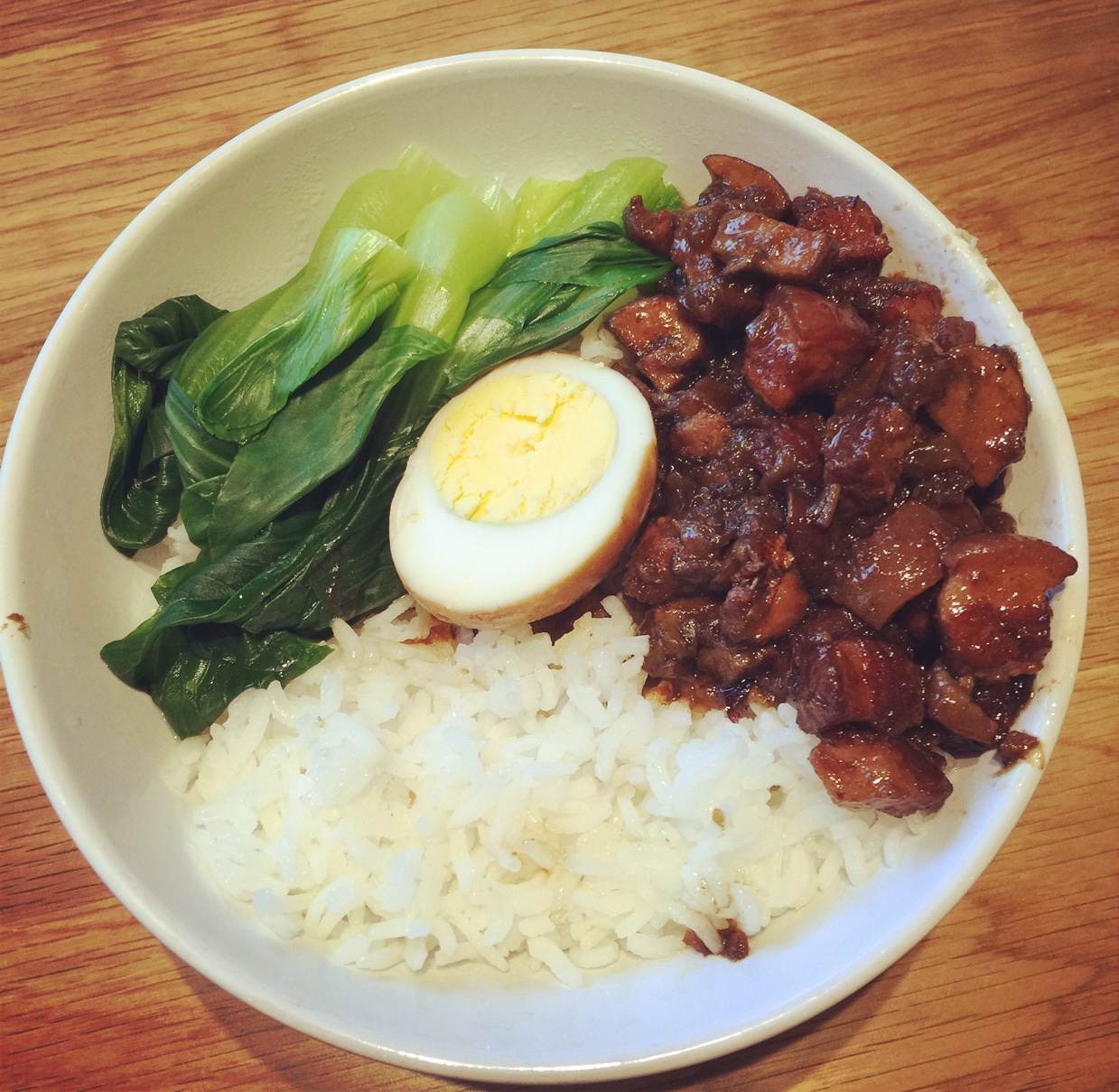 台式卤肉饭