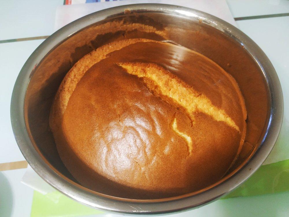 简单易成功的古早蛋糕 戚风蛋糕