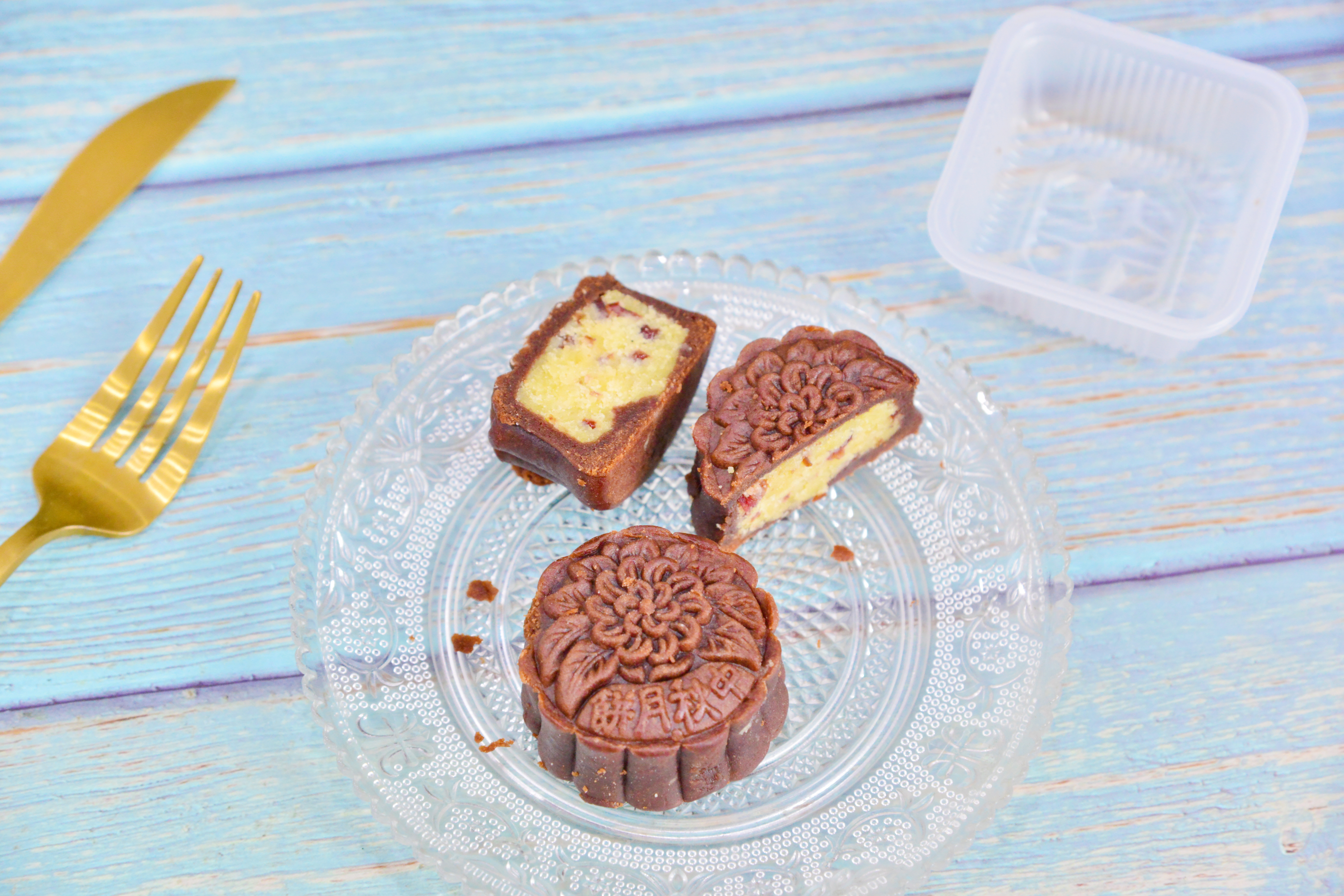 【香兰世家】巧克力椰蓉月饼 | 制作简单，风味独特，这份甜蜜不可错过！的做法