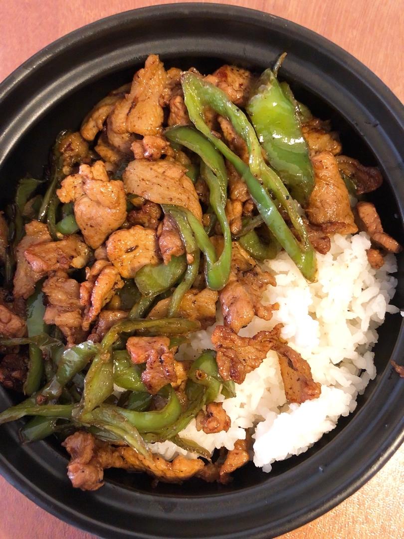 农家小炒肉【记忆中勾魂的油汤】